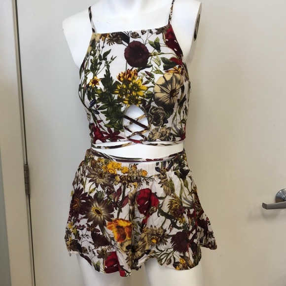 FLORAL MATCHING SET SIZE SMALL - Picture 1 of 5